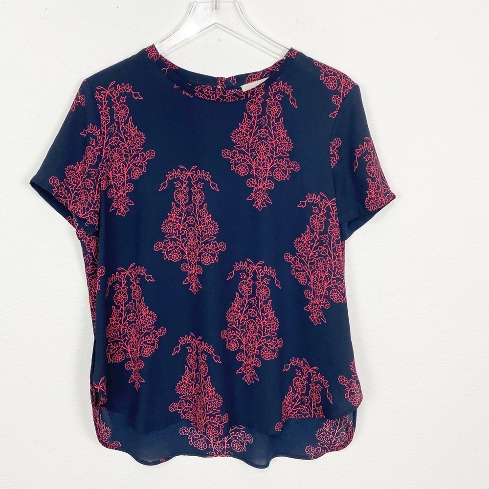 3/$15. LOFT Short Sleeves Blouse